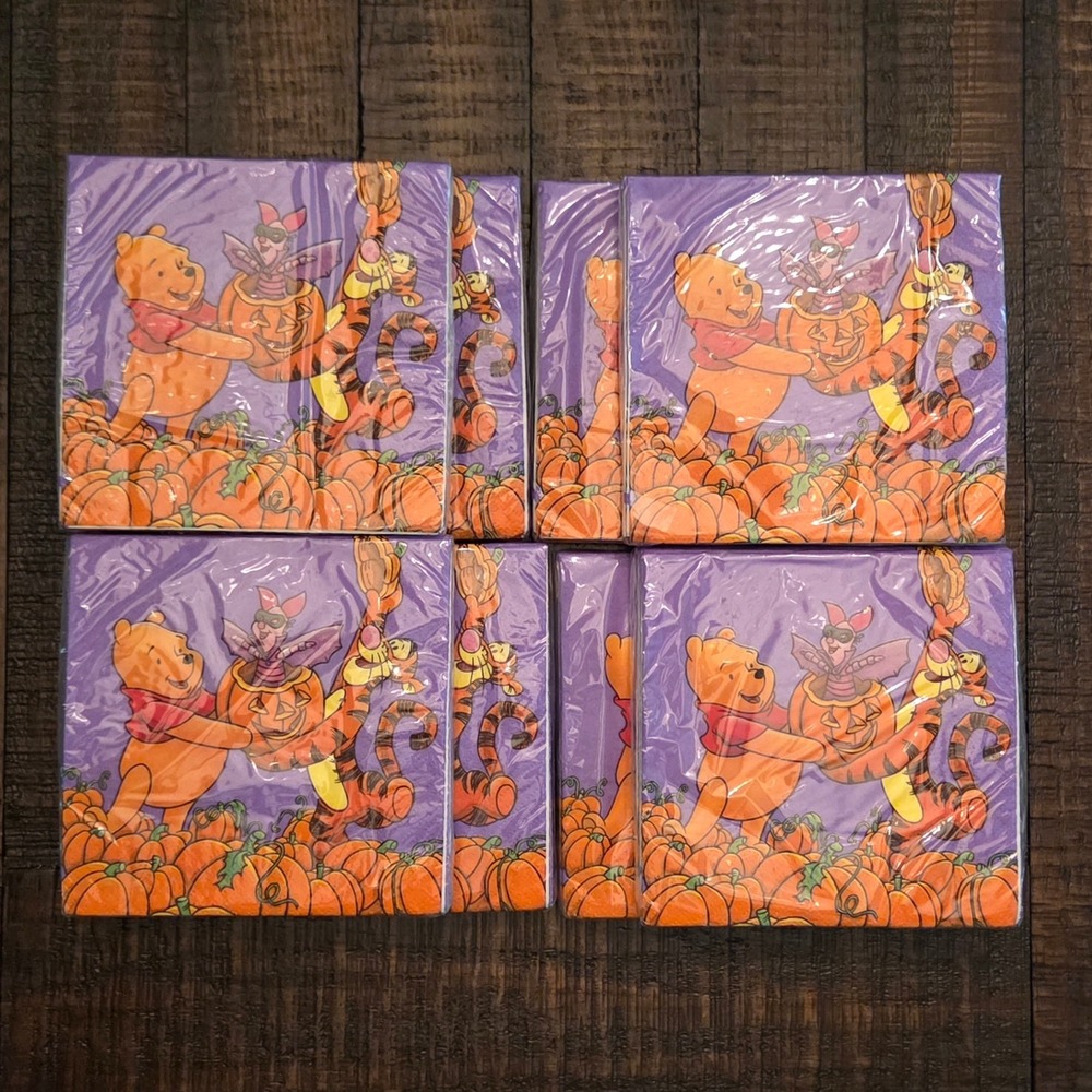 Vtg Winnie the Pooh Halloween Napkins Lot of 8 90s Hallmark Party Tigger Piglet